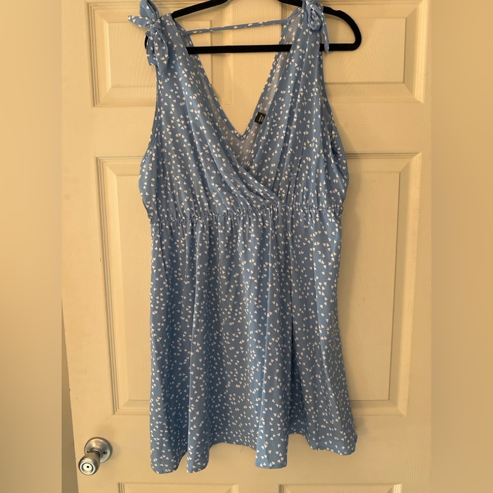 SHEIN Curve 2XL Blue Heart Print Dress – 39” – Tie Shoulder